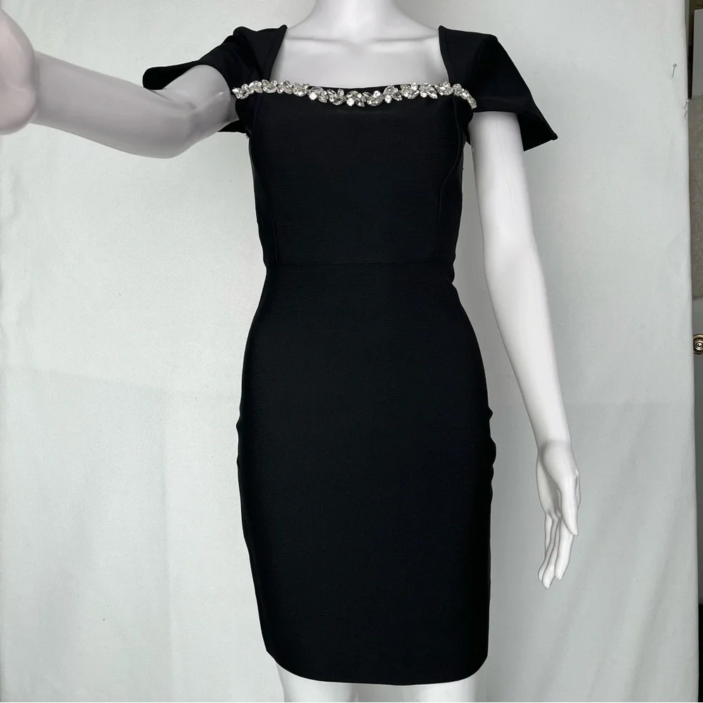 NWOT Dress Mini w/Embellished Neckline Bodycon Bandage Party Dress-Feminine Sz S